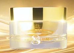 ipsコスメティックスのパッケージ